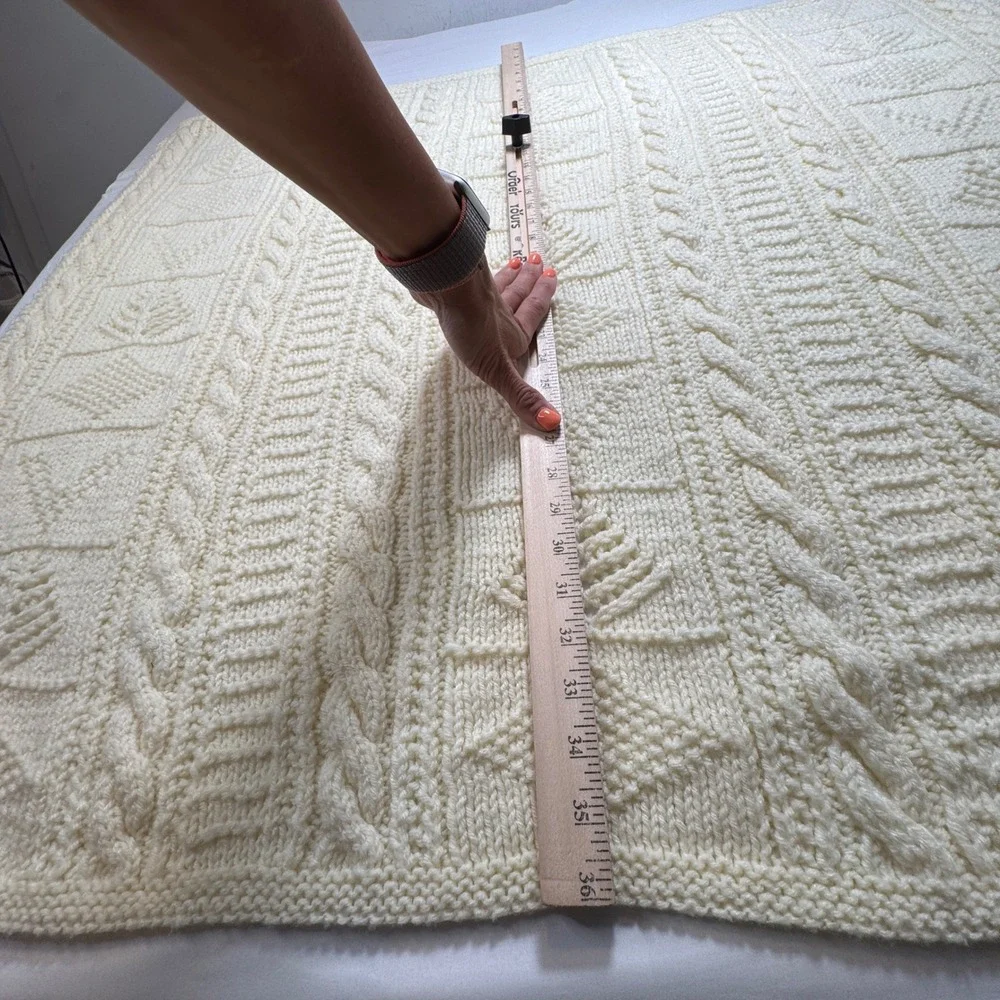Aran Cable Stitch Throw Blanket Hand Knit Cream Off White Chunky 41 x 36